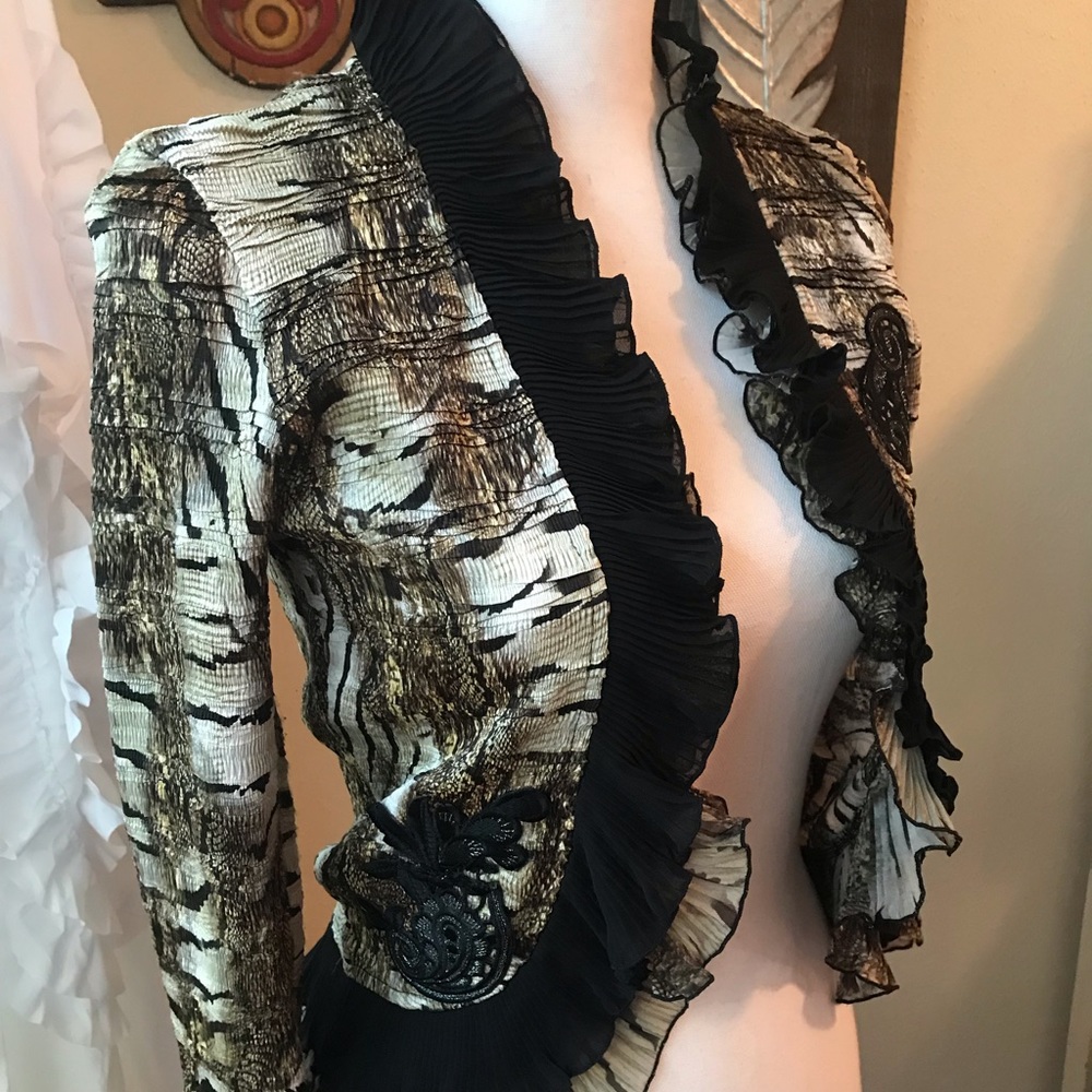 Alberto Makali crinkle crepe cardigan